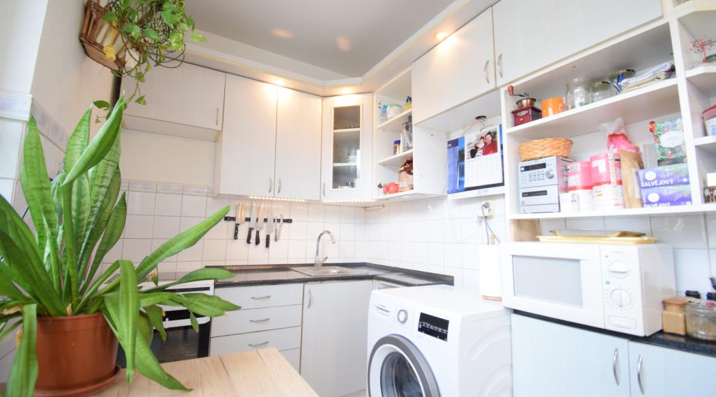 PREDAJ 3 IZBOVÉHO BYTU S BALKÓNOM  - V CENTRE MOSONMAGYARÓVÁR