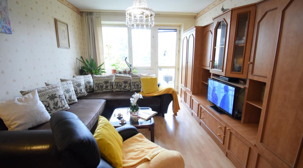 PREDAJ 3 IZBOVÉHO BYTU S BALKÓNOM  - V CENTRE MOSONMAGYARÓVÁR