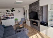 ELEGANTNÝ, KVALITNE ZREKONŠTRUOVANÝ 3-IZBOVÝ BYT S BALKÓNOM (74M2) V CENTRE SENCA - fotografia 7