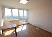 ACCENT REAL / PREDAJ 2 IZBOVÉHO BYTU PO KOMPLETNEJ REKONŠTRUKCIÍ S PARKOVACÍM MIESTOM - fotografia 9