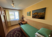 PRIESTRANNÝ 3-IZBOVÝ BYT S LOGGIOU(75M2) -  FURDEKOVA UL., PETRŽALKA - fotografia 4