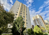 KOMFORTNÝ, KVALITNE ZREKONŠTRUOVANÝ 3-IZBOVÝ BYT S BALKÓNOM (74M2) V CENTRE SENCA - fotografia 13