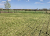 PEKNÝ OPLOTENÝ SLNEČNÝ POZEMOK (500M2) V ČUNOVE - fotografia 11