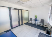 TROJPODLAŽNÁ POLYFUNKČNÁ BUDOVA V RUŽINOVE (414M2) - FREKVENTOVANÁ GALVANIHO ULICA - fotografia 12