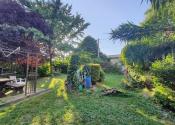STAVEBNÝ POZEMOK 768 m2 V CENTRE OBCE S VEĽKÝM POTENCIÁLOM - fotografia 5