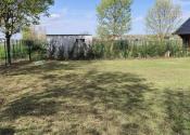 PEKNÝ OPLOTENÝ SLNEČNÝ POZEMOK (500M2) V ČUNOVE - fotografia 6