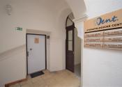 NÁDHERNÁ HISTORICKÁ BUDOVA   V CENTRE BANSKEJ BYSTRICE (1700m2) - fotografia 17