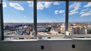 ELEGANTNÝ, KVALITNE ZREKONŠTRUOVANÝ 3-IZBOVÝ BYT S BALKÓNOM (74M2) V CENTRE SENCA - fotografia 1