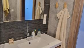ELEGANTNÝ, KVALITNE ZREKONŠTRUOVANÝ 3-IZBOVÝ BYT S BALKÓNOM (74M2) V CENTRE SENCA - fotografia 4
