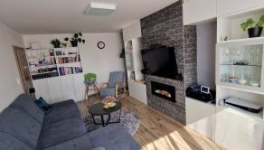 ELEGANTNÝ, KVALITNE ZREKONŠTRUOVANÝ 3-IZBOVÝ BYT S BALKÓNOM (74M2) V CENTRE SENCA - fotografia 7