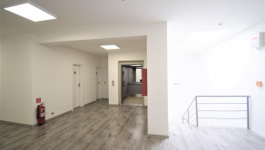 NA PRENÁJOM PRIESTOR - KANCELÁRIA/SKLAD 2 miestnosti (58m2) - fotografia 4