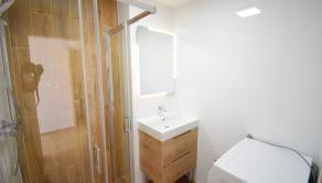 ACCENT REAL / PREDAJ 2 IZBOVÉHO BYTU PO KOMPLETNEJ REKONŠTRUKCIÍ S PARKOVACÍM MIESTOM - fotografia 16