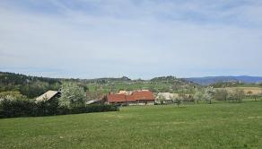 KOSTIVRCH - NÁDHERNÉ STAVEBNÉ POZEMKY NA DOMY A CHATY(2 x 758m2) V MALEBNOM PROSTREDÍ - fotografia 1