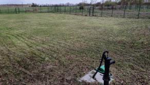 PEKNÝ OPLOTENÝ SLNEČNÝ POZEMOK (500M2) V ČUNOVE - fotografia 14