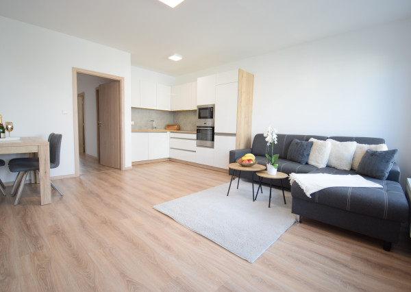 PRENÁJOM  KRÁSNEJ 2 - IZBOVEJ NOVOSTAVBY S BALKÓNOM A  PARKOVACÍM MIESTOM