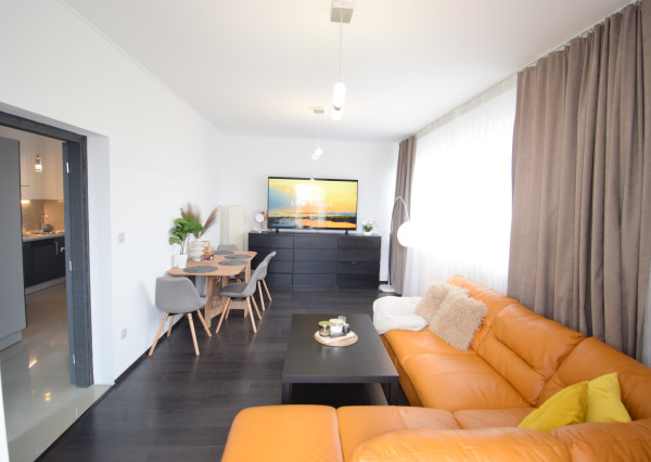 2 IZBOVÝ BYT V UZAVRETOM AREÁLI S KRÁSNOU VEĽKOU TERASOU A PARKOVACÍM MIESTOM (151,38m2)