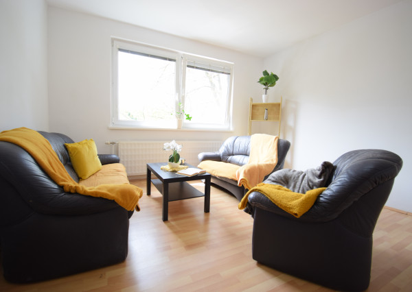 VEĽKORYSÝ 1 IZBOVÝ BYT SO SAMOSTATNOU KUCHYŇOU