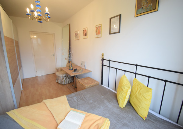 PREDAJ 3 IZBOVÉHO BYTU S BALKÓNOM  - V CENTRE MOSONMAGYARÓVÁR