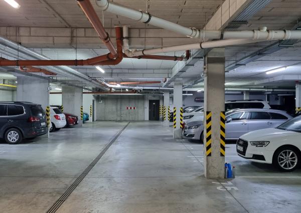 PRENÁJOM PARKOVACIEHO MIESTA V NOVOSTAVBE NA ULICI NA KRIŽOVATKÁCH 31C