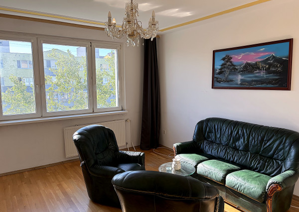 SLNEČNÝ 3-IZBOVÝ BYT (68 m²) V PÔVODNOM STAVE - DLHÉ DIELY