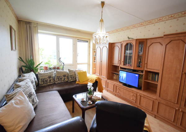 ZNÍŽENÁ CENA - PREDAJ 3 IZBOVÉHO BYTU S BALKÓNOM  - V CENTRE MOSONMAGYARÓVÁR