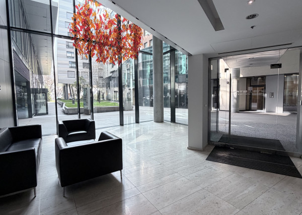 LUXUSNÝ VEĽKOMETRÁŽNY 3-IZBOVÝ BYT(90M2) NA 10. POSCHODÍ V RIVERPARKU S VÝHĽADOM NA DUNAJ - PARKING V GARÁŽI