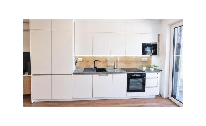 ACCENT REAL / PRENÁJOM 2 - IZBOVEJ NOVOSTAVBY S PARKOVACÍM MIESTOM A BALKÓNOM - fotografia 4