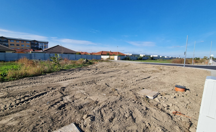 ACCENT REAL  PONÚKA NA PREDAJ ROHOVÝ STAVEBNÝ POZEMOK (612M2),  SKVELÁ POLOHA -  MOST PRI BRATISLAVE