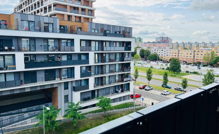 ŠTÝLOVÝ KLIMATIZOVANÝ 1-IZBOVÝ BYT S LOGGIOU V NOVOSTAVBE (35,5M2) S PARKOVACÍM MIESTOM -SLNEČNICE - fotografia 6