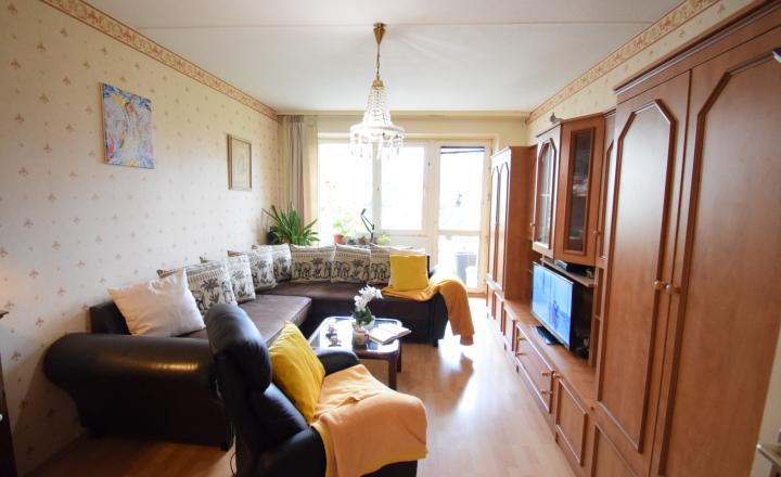 ZNÍŽENÁ CENA - ACCENT REAL / PREDAJ 3 IZBOVÉHO BYTU S BALKÓNOM  - V CENTRE MOSONMAGYARÓVÁR - fotografia 1