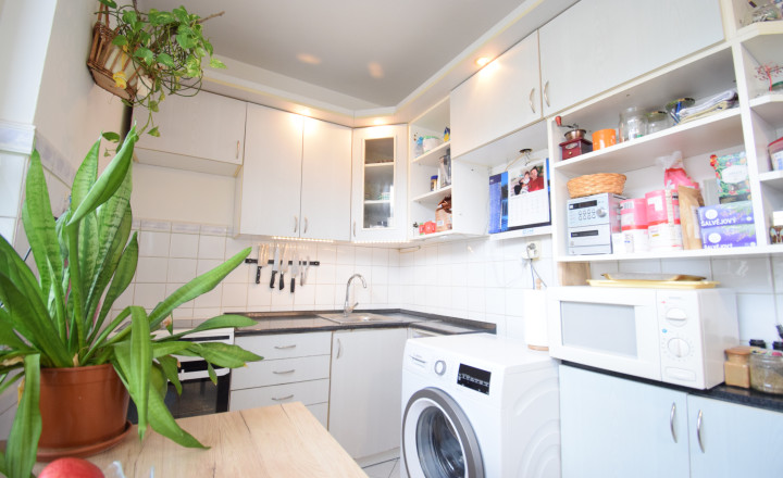 ZNÍŽENÁ CENA - ACCENT REAL / PREDAJ 3 IZBOVÉHO BYTU S BALKÓNOM  - V CENTRE MOSONMAGYARÓVÁR