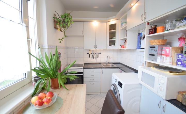 ZNÍŽENÁ CENA - ACCENT REAL / PREDAJ 3 IZBOVÉHO BYTU S BALKÓNOM  - V CENTRE MOSONMAGYARÓVÁR - fotografia 11