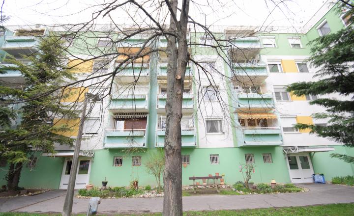 ZNÍŽENÁ CENA - ACCENT REAL / PREDAJ 3 IZBOVÉHO BYTU S BALKÓNOM  - V CENTRE MOSONMAGYARÓVÁR - fotografia 16