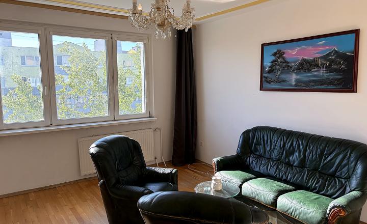 SLNEČNÝ 3-IZBOVÝ BYT (68 m²) V PÔVODNOM STAVE - DLHÉ DIELY - fotografia 1