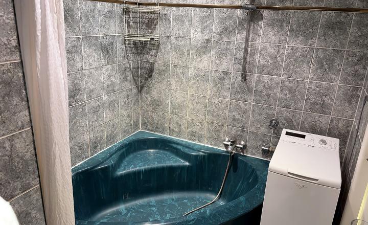 SLNEČNÝ 3-IZBOVÝ BYT (68 m²) V PÔVODNOM STAVE - DLHÉ DIELY - fotografia 8