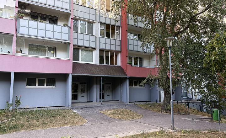 SLNEČNÝ 3-IZBOVÝ BYT (68 m²) V PÔVODNOM STAVE - DLHÉ DIELY - fotografia 13