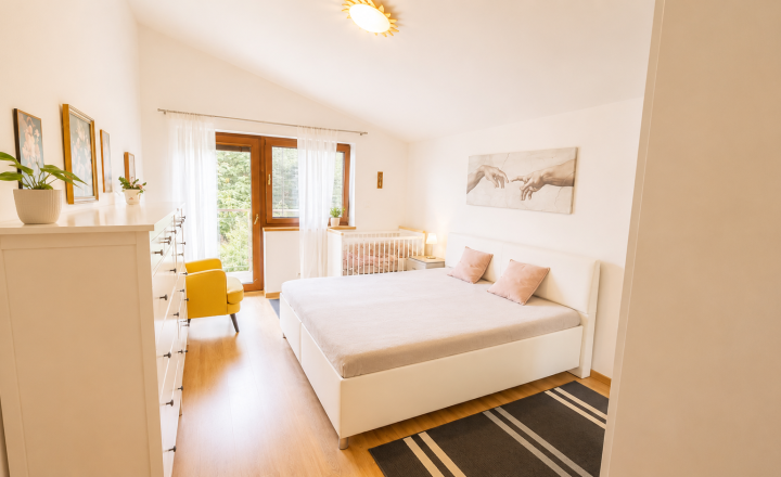 ACCENT REAL /  MODERNÁ NOVOSTAVBA 4 IZBOVÉHO RODINNÉHO DOMU S GARÁŽOU A ZÁHRADOU V OBLÚBENEJ LOKALITE BRATISLAVA – TRNÁVKA - fotografia 13