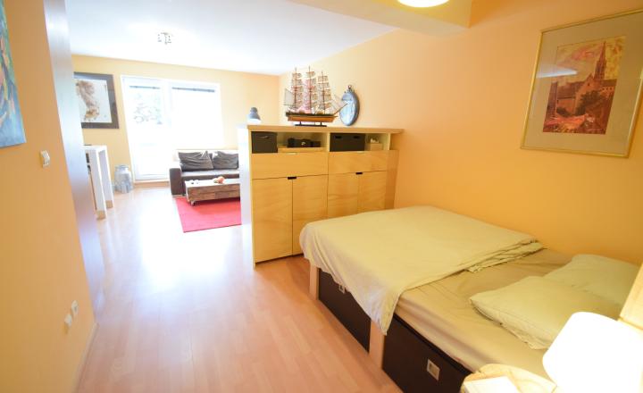ACCENT REAL / PEKNÝ, KOMPLETNE ZARIADENÝ 1-IZBOVÝ BYT 45M2 S PARKOVACÍM MIESTOM - fotografia 6