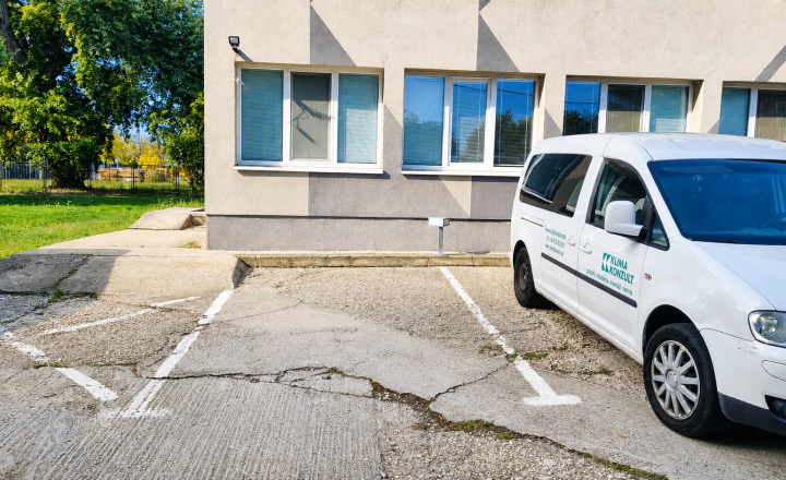 ACCENTREAL PONÚKA NA PRENÁJOM PARKOVACIE MIESTA NA TRNAVSKEJ CESTE - fotografia 1