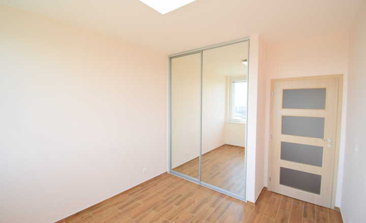 ACCENT REAL / PREDAJ 2 IZBOVÉHO BYTU PO KOMPLETNEJ REKONŠTRUKCIÍ S PARKOVACÍM MIESTOM - fotografia 12