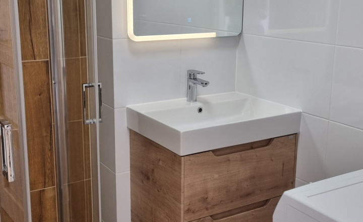 ACCENT REAL / PREDAJ 2 IZBOVÉHO BYTU PO KOMPLETNEJ REKONŠTRUKCIÍ S PARKOVACÍM MIESTOM - fotografia 16