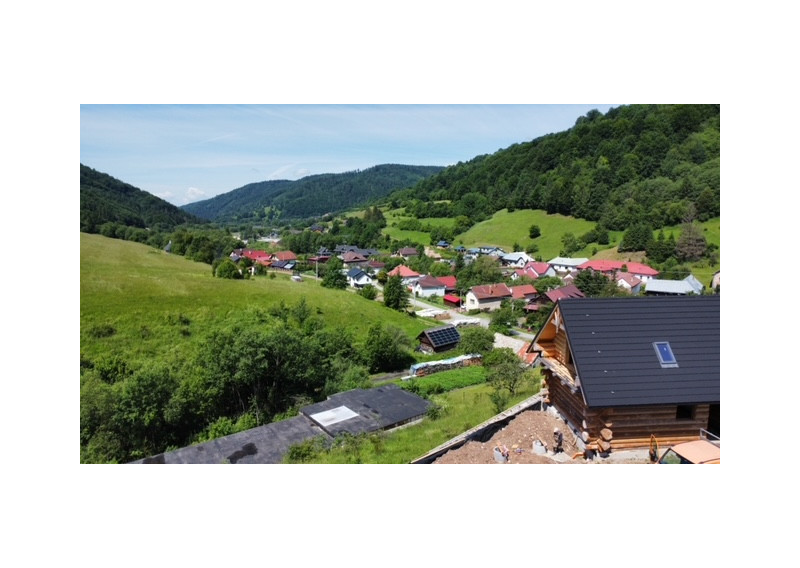REKREAČNÉ CHATY (116M2) V ŠTANDARDE S KUCHYŇOU -  V NÁDHERNEJ LOKALITE LYŽIARSKEHO STREDISKA MÝTO POD ĎUMBIEROM